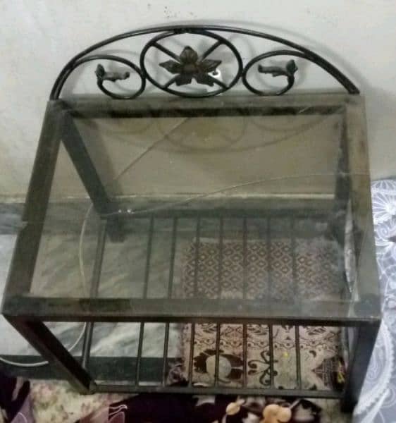 Iron King Bed With Side Tables And One Mirror 3