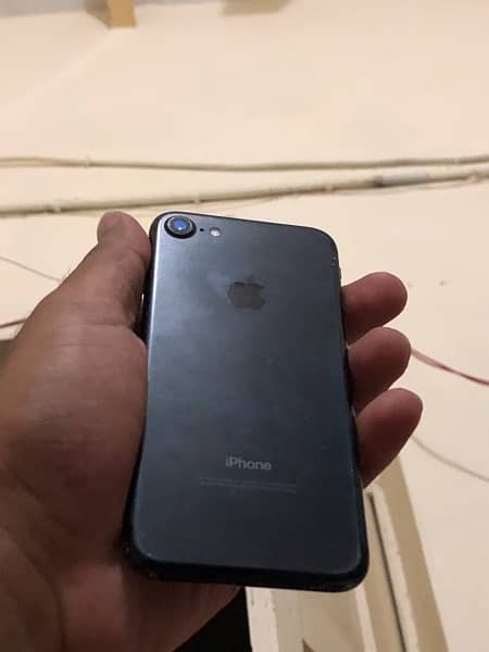 iPhone 7 128GB 1