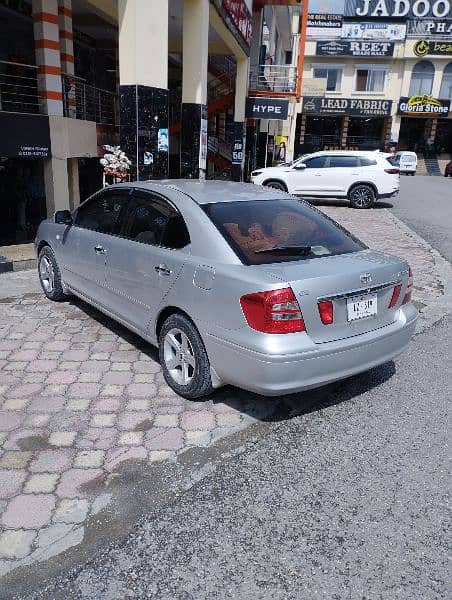 Toyota Premio 2005 5