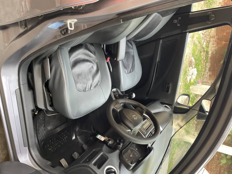 Suzuki Cultus VXL 2019 3