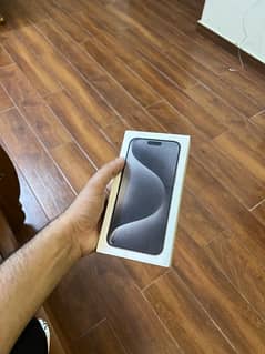 iPhone 15 pro max 512GB physical sim canada jv