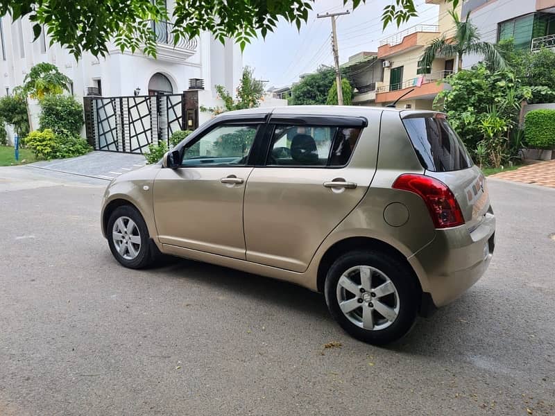 Suzuki Swift 2017 dlx 8