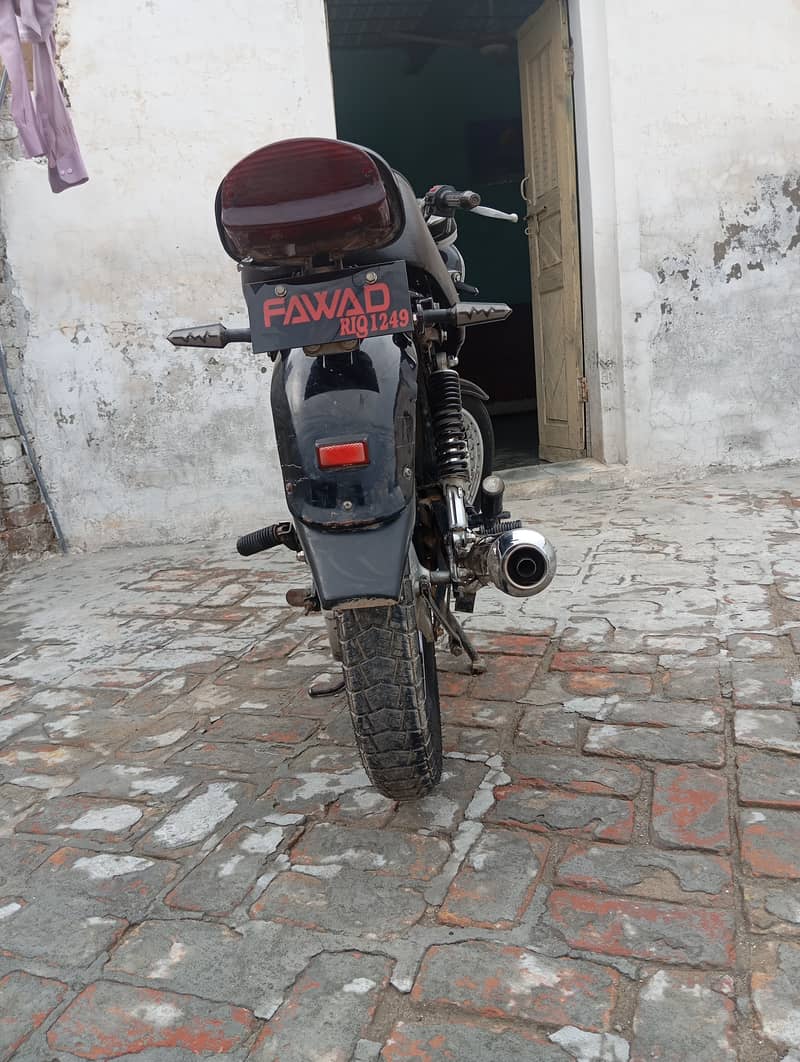 SUZUKI GS 150 FOR SALE 2