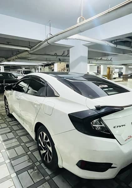 Honda Civic Oriel 2017 5