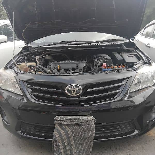 Toyota Corolla XLI 2013 3