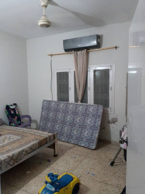 3 bed dd portion available for rent in north Karachi 11-A 5