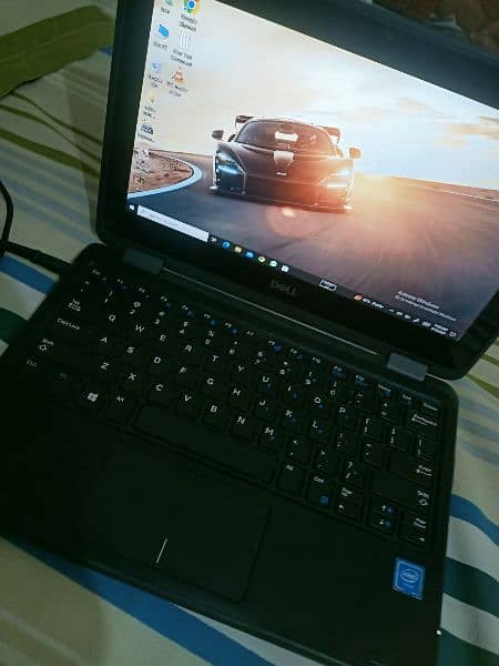 Mini Laptop Touch & Type 4