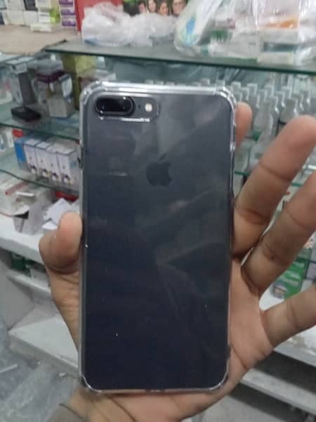 iphone 7 plus black colour 1