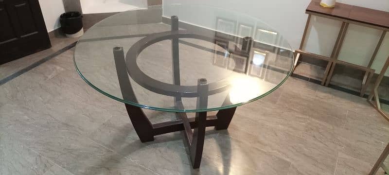 Beautiful Taali Wood 5 Feet Glass Top Round Dining Table 0