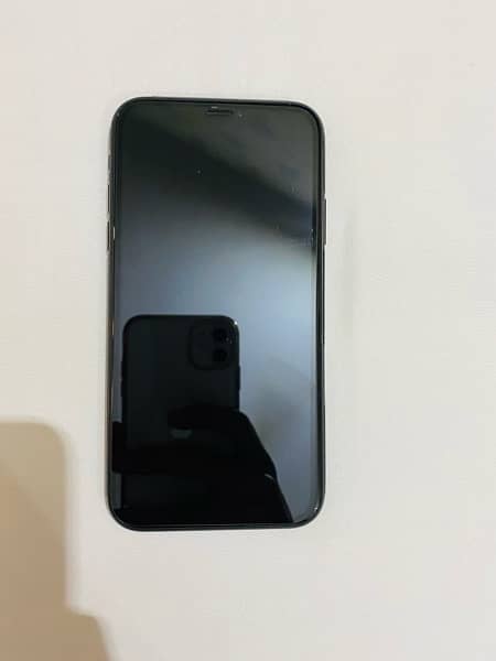 Iphone XR 64 gb (jv) 2 month sim working available 2