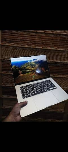 macbook air m3 15inch starlight