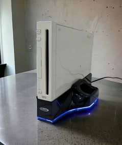 Nintedo Wii Dock & Turbo Cooler and Led ( only dock not wii )