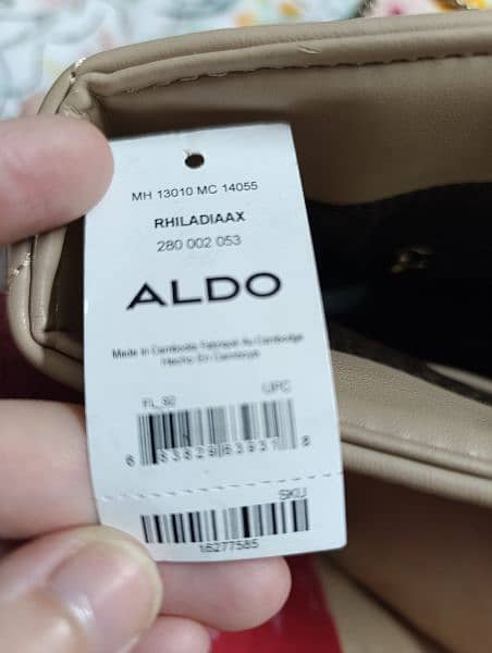 ALDO BRANDED SHOULDER BAG/CROSS BODY 9