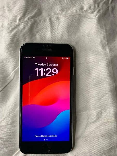 Iphone SE 2020 new condition 7