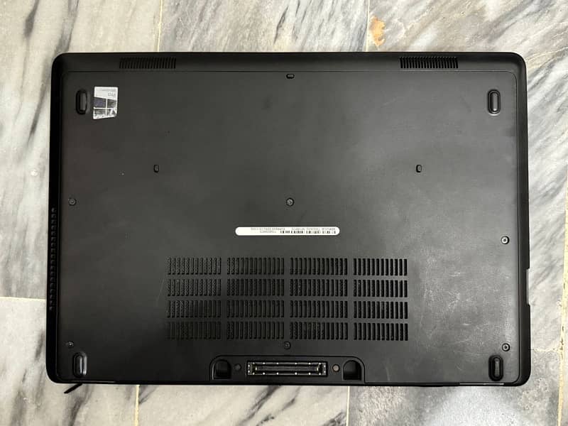 Dell Latitude E5450 1