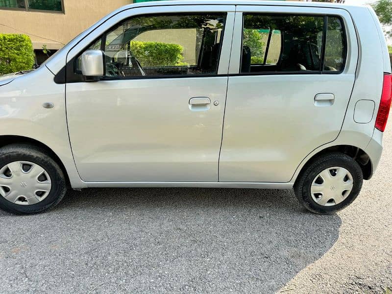 Suzuki Wagon R 2016 10