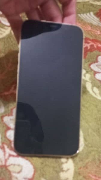 I phone 12pro max 256 gb coler white gold 9