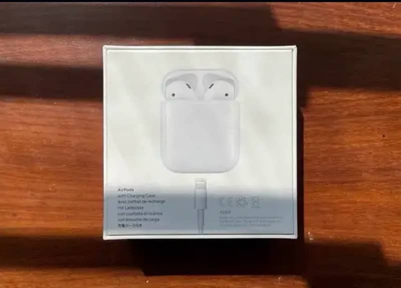 Apple AirPods - 2nd Generation (Original) 7