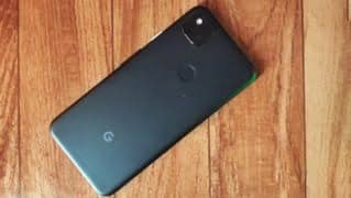 Google pixel 4a like new condition OLED panel DSLR Camera 128gb