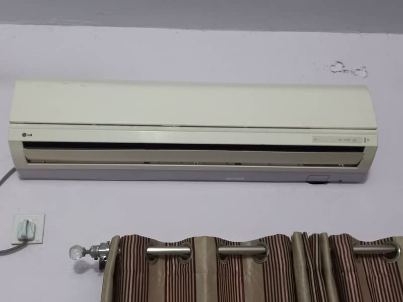 LG 1.5 Ton Window AC exellent Condition 3