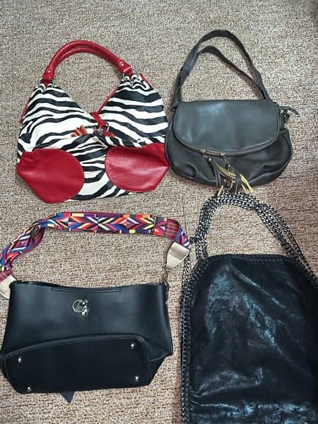 4 purses 1