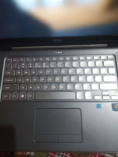 Dell 3rd g with 1gb graphic card 2