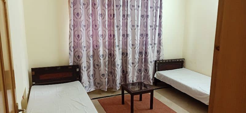 Furnished Paying Guest room 4 Doctors, Bankers & Govt Officers in i-8 4