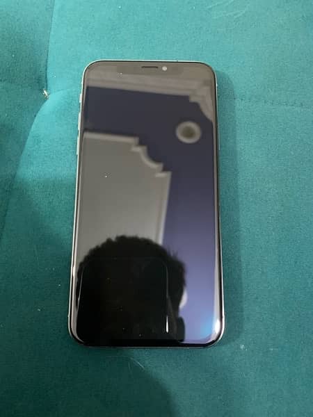 iphone x 64gb with box pta approved 1