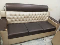 3-2-1 sofa set for urgent sale 0