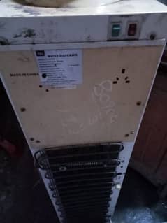 TCL water dispenser Good condition 0