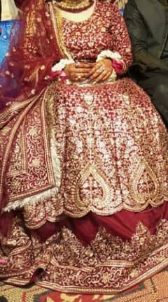 lehnga sell 30k I was buy from laam branded