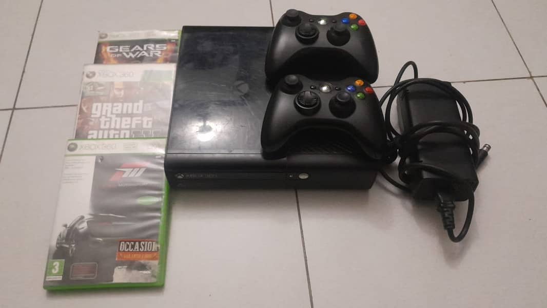 Xbox 3 excellent condition 2