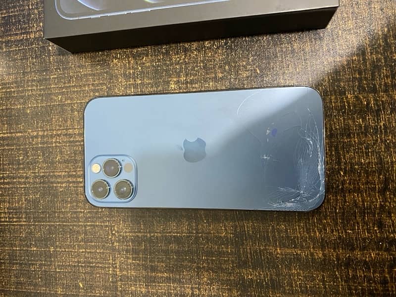 iPhone 12 pro 256GB PTA 7