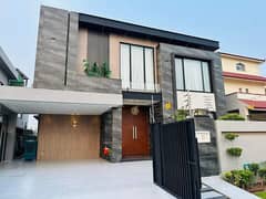 beautiful 12 Marla corner house for sale in state life society phase 1 2 Year old