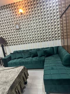 sale on all frntr  new l shape corner sofa new brand new with cussions