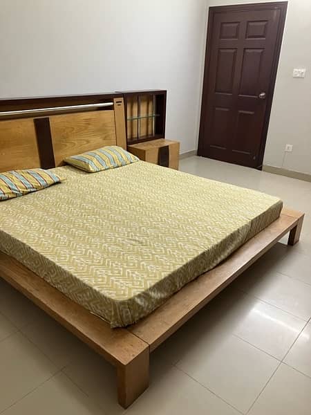 Complete Shisham Bed Set/Wooden Bed Set 2