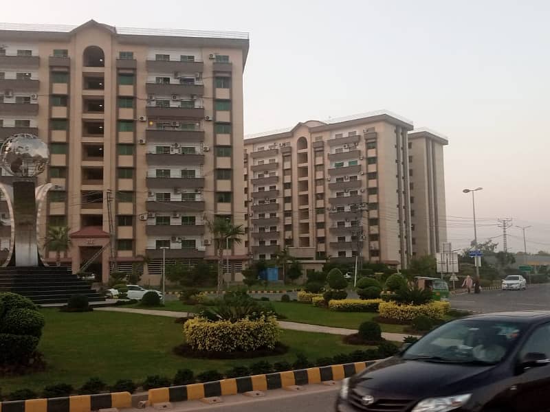 New Design, 12 Marla 4 Bed Flat For Rent In Askari 11 Lahore 5