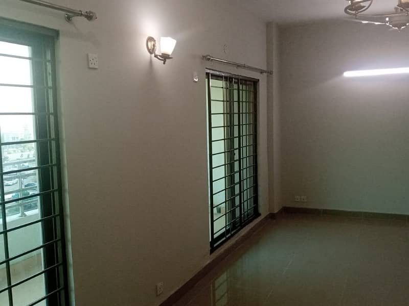 New Design, 12 Marla 4 Bed Flat For Rent In Askari 11 Lahore 11