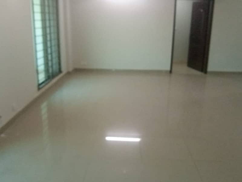 New Design, 12 Marla 4 Bed Flat For Rent In Askari 11 Lahore 16