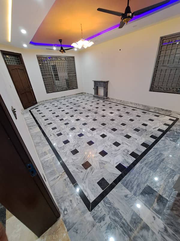 1 Kanal Triple Story House For Sale Judicial Colony 19