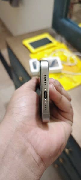 iphone 15 pro 128gb Non pTa 3