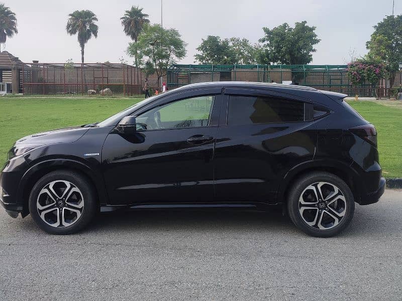 Honda Vezel Z 2016 1