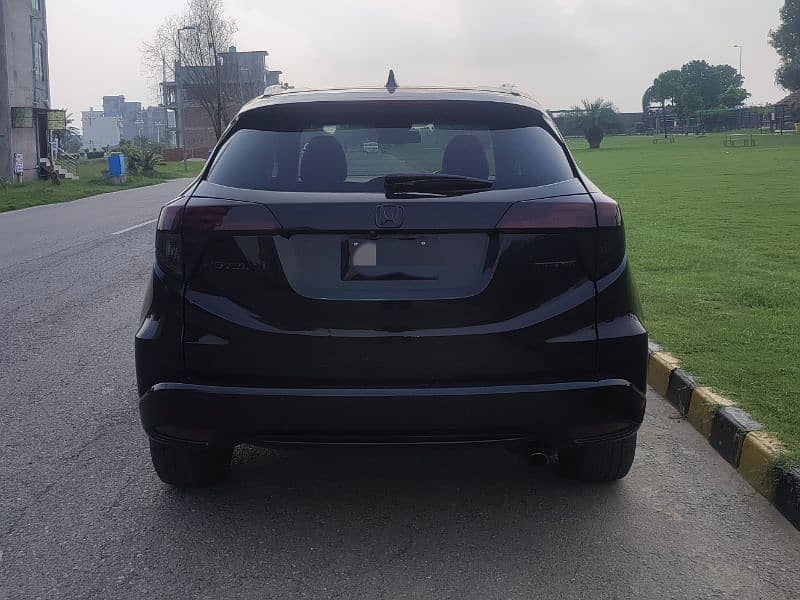 Honda Vezel Z 2016 3