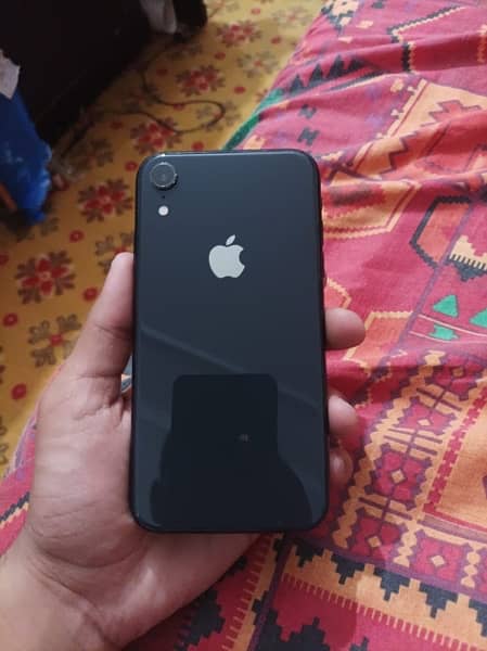 iPhone XR 64 gb non pta sim working 2