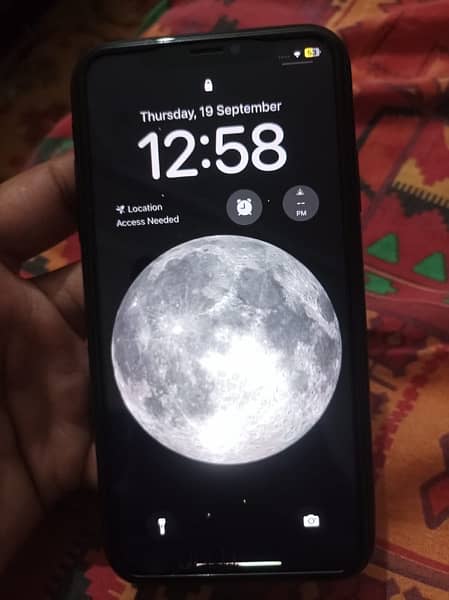 iPhone XR 64 gb non pta sim working 3