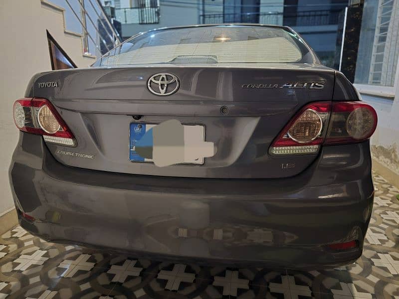 Toyota Corolla Altis 2013 6