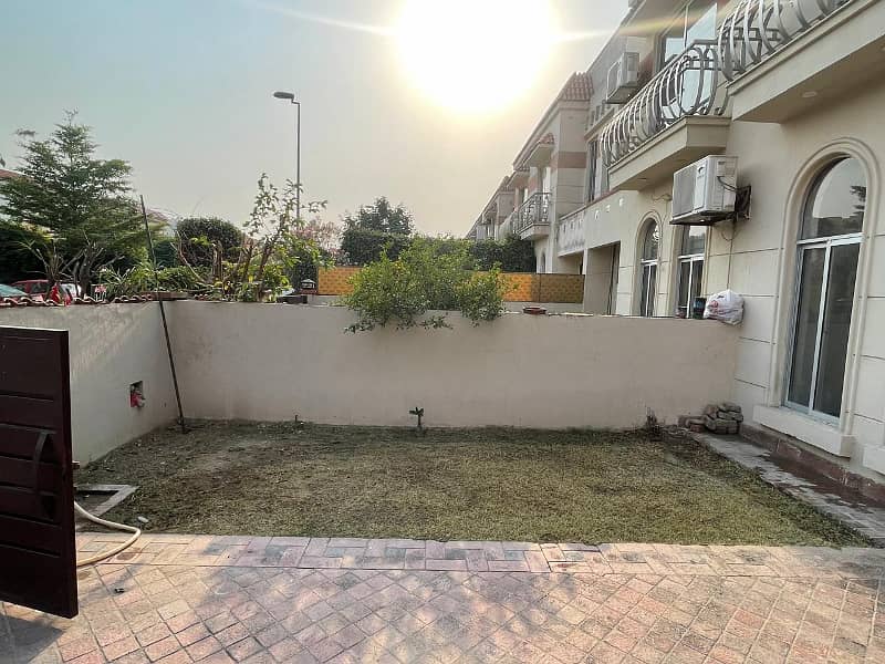 6 marla house for sale in paragon city lahore 7