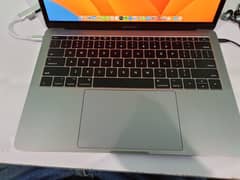 MACBOOK PRO (2017) 16GB RAM and 256GB ROM