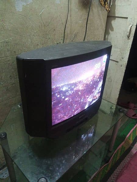 Sony 21 inch tv 2