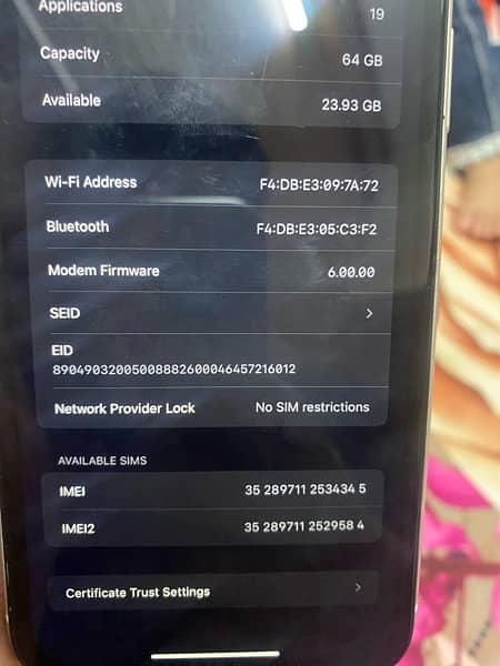 Iphone 11 Non Pta Factory Unlocked 64 GB 8